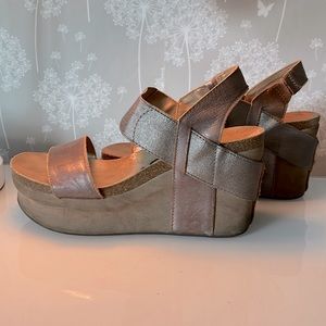 Off The Beaten Track wedge sandals